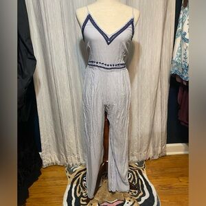 Japna sz medium white jumpsuit with blue stripes and detail at top